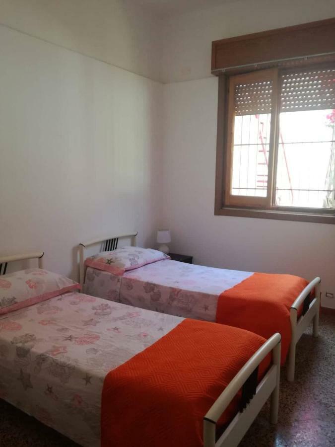 La Casa Di Peter Βίλα Torre Lapillo Εξωτερικό φωτογραφία